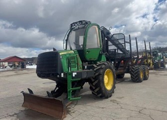 2011 John Deere 1010E Forwarder